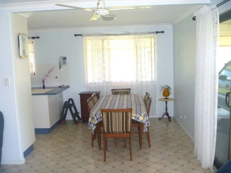 627 Gentle Annie Rd, Ambrose QLD 4695