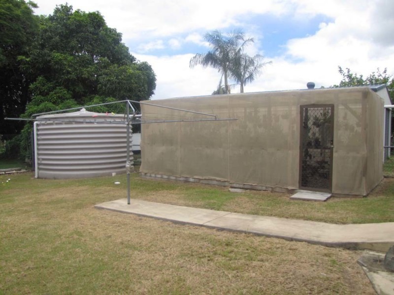 7 Hickman Street, Bororen QLD 4678