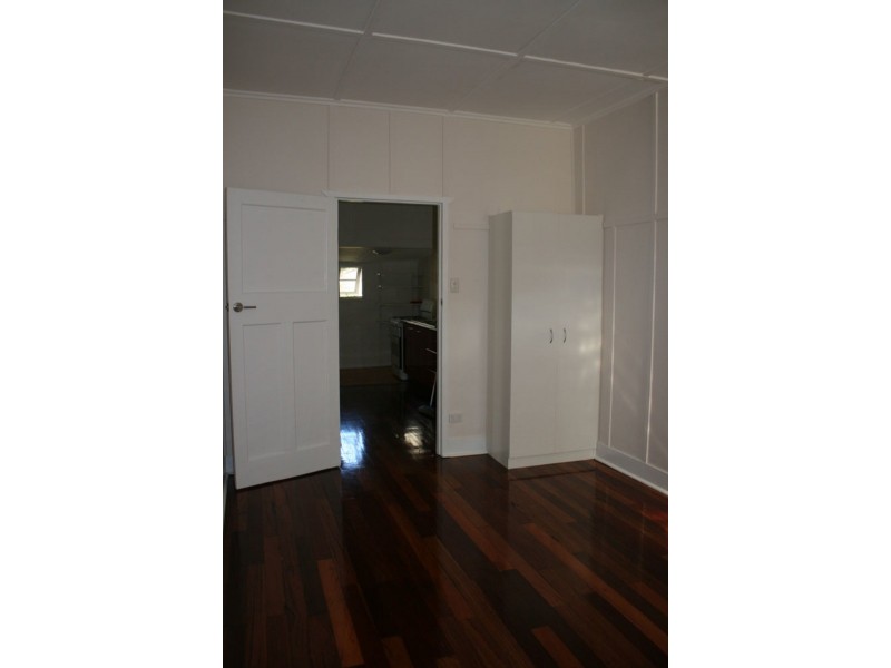 11 Menzies Street, Miriam Vale QLD 4677