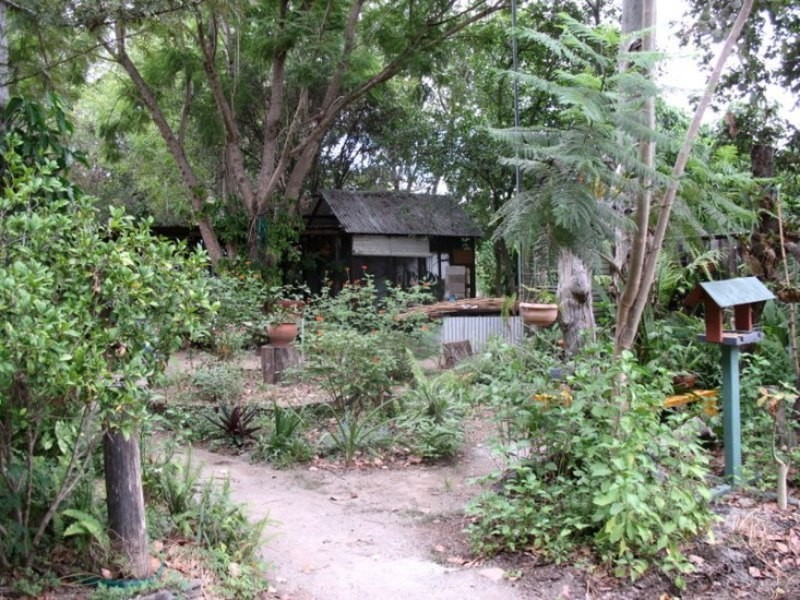 9 Lindley Road, Nagoorin QLD 4680