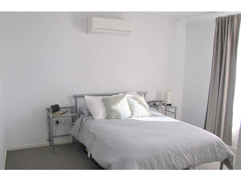 2/3  Stockbridge Crt, Calliope QLD 4680