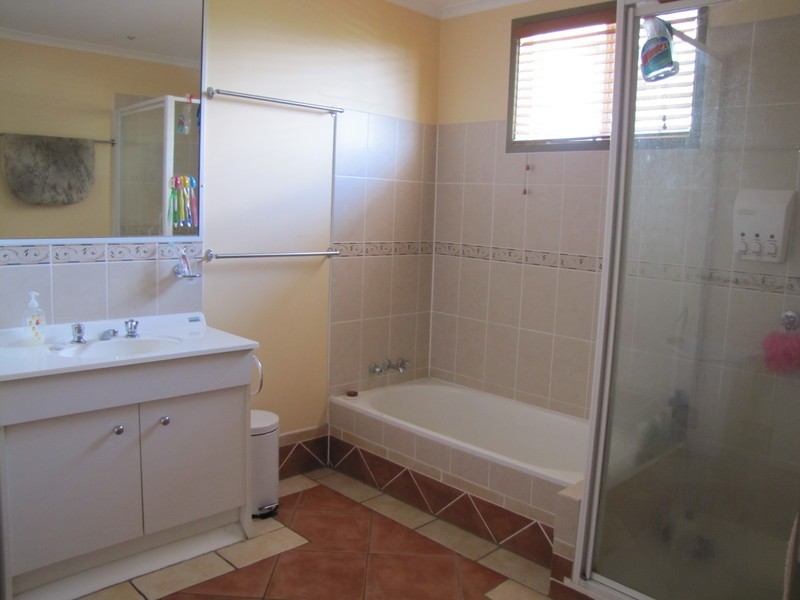 9 Mitchell Road, Calliope QLD 4680