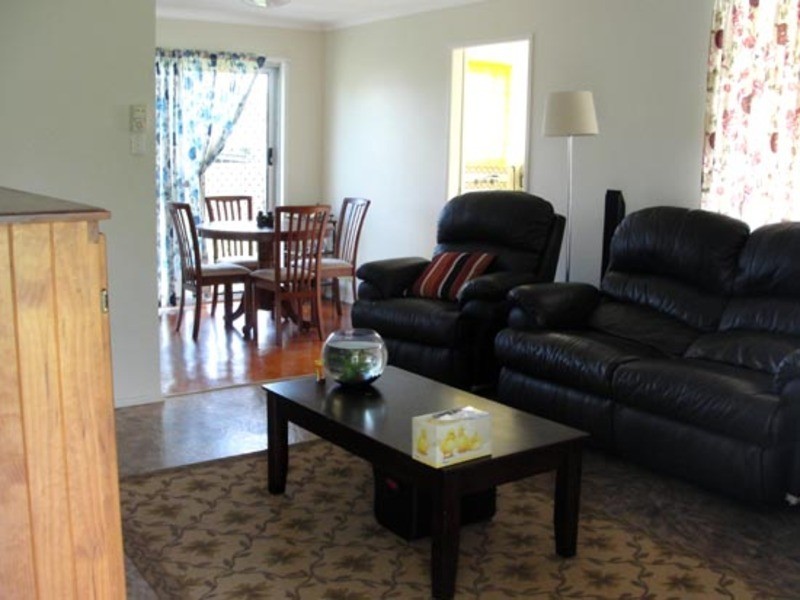 2 Hawkesbury Rd, Calliope QLD 4680