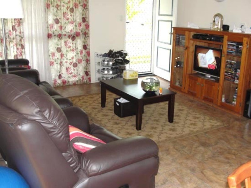 2 Hawkesbury Rd, Calliope QLD 4680