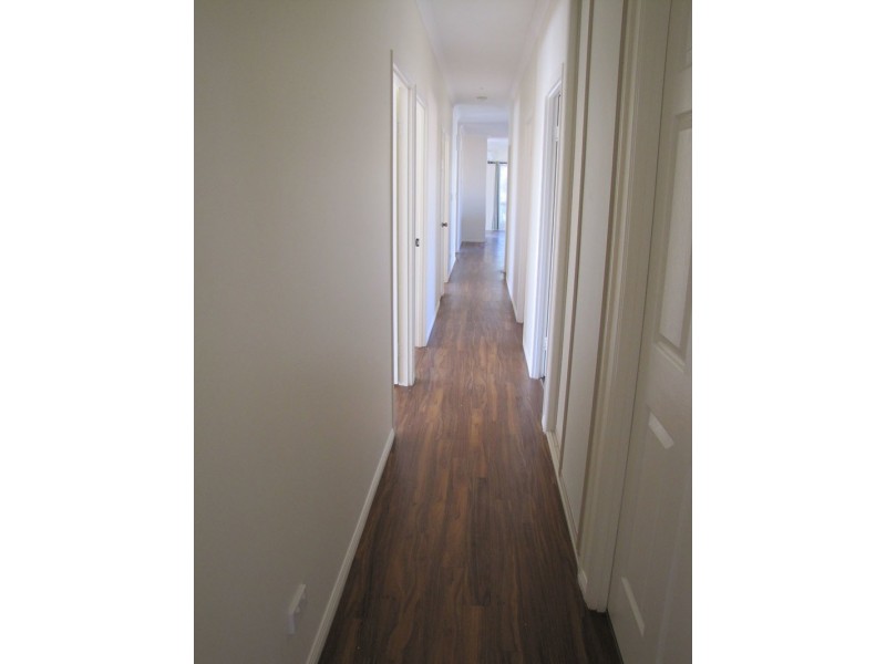 17  Ningana Crt, Calliope QLD 4680