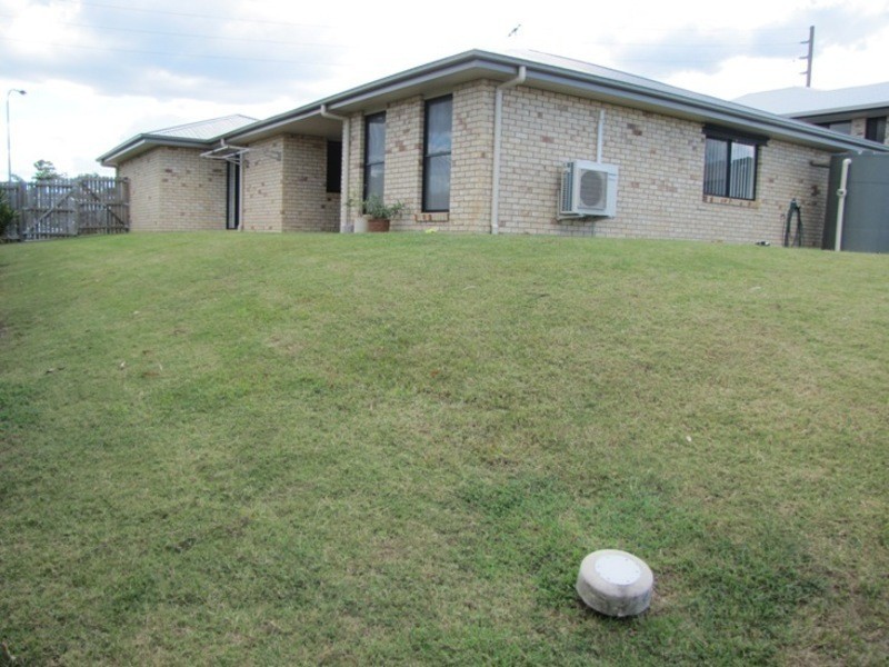 8 Mulligan Crescent, Calliope QLD 4680