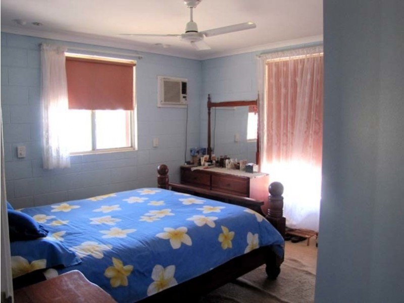 11 Clayton Road, Benaraby QLD 4680