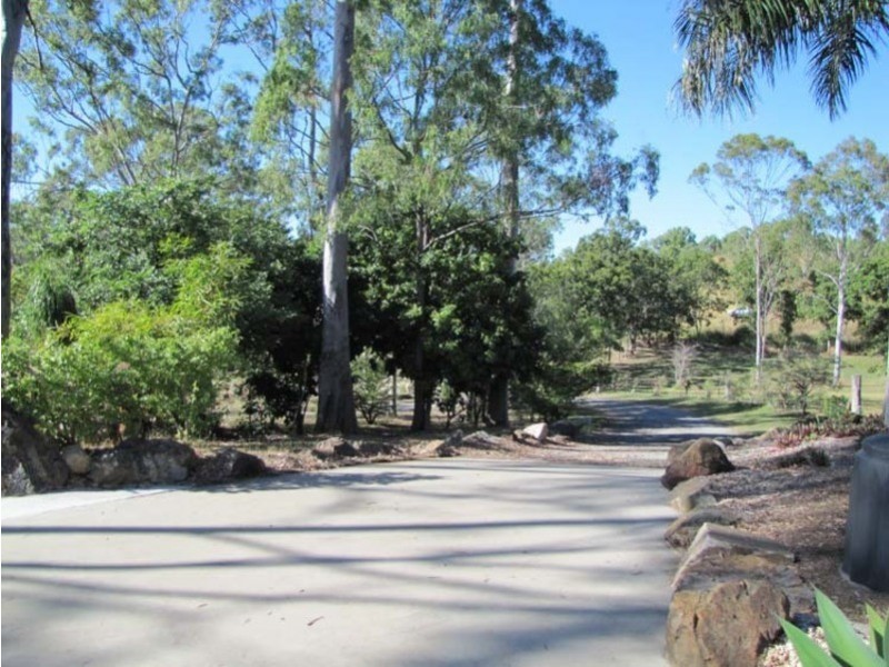 11 Clayton Road, Benaraby QLD 4680