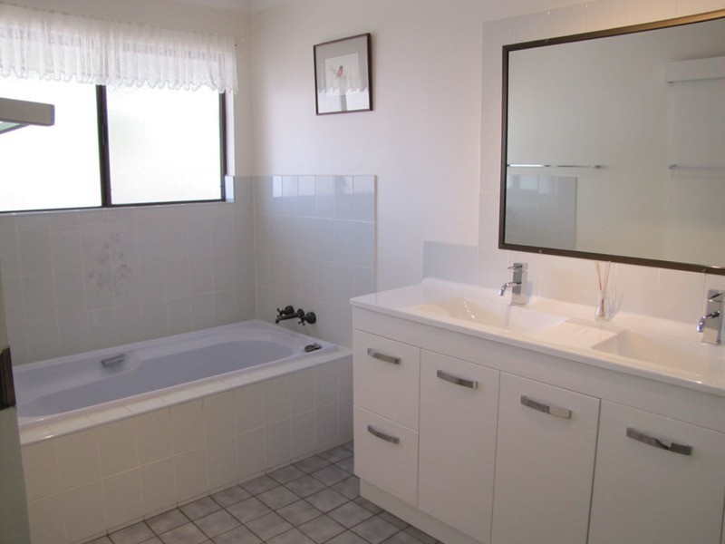 24 Capricornia Drive, Calliope QLD 4680