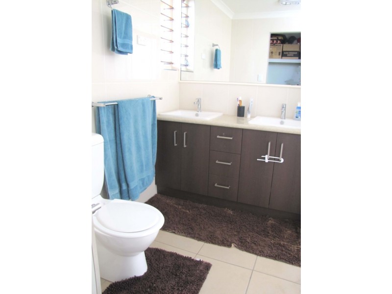 5 Beatle Pde, Calliope QLD 4680