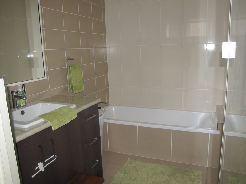 5 Beatle Pde, Calliope QLD 4680