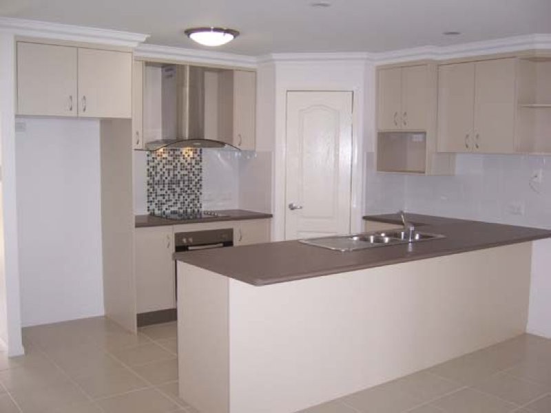 6 Hawkesbury Rd, Calliope QLD 4680