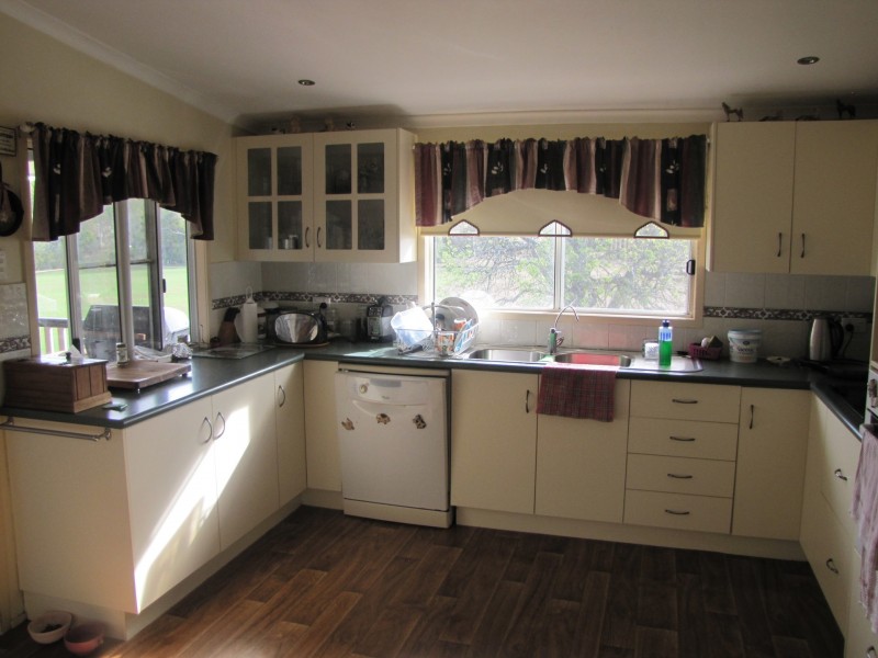 1494 East End Road, Calliope QLD 4680