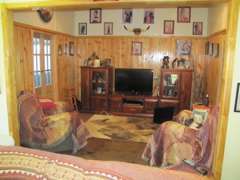 1494 East End Road, Calliope QLD 4680