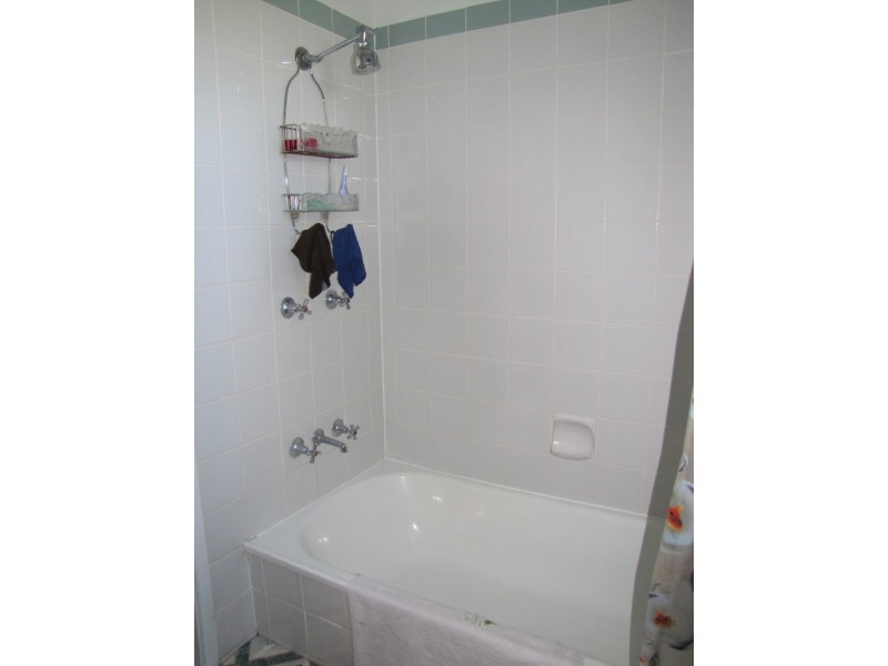 32 Morris Ave, Calliope QLD 4680