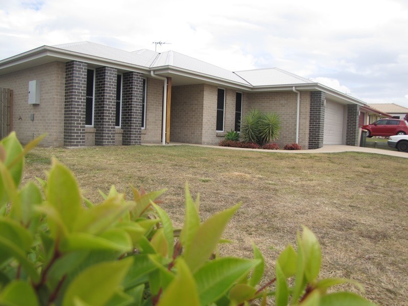 14 Sunpoint Way, Calliope QLD 4680