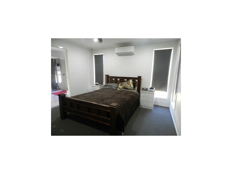 14 Sunpoint Way, Calliope QLD 4680