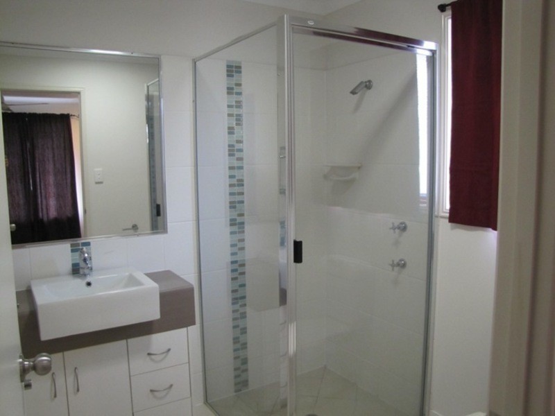 9 Sunpoint Way, Calliope QLD 4680