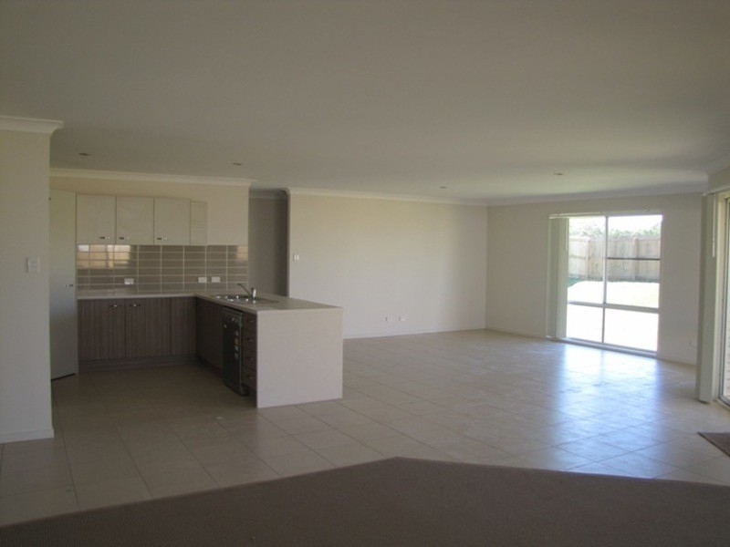 30 Oxford Street, Calliope QLD 4680