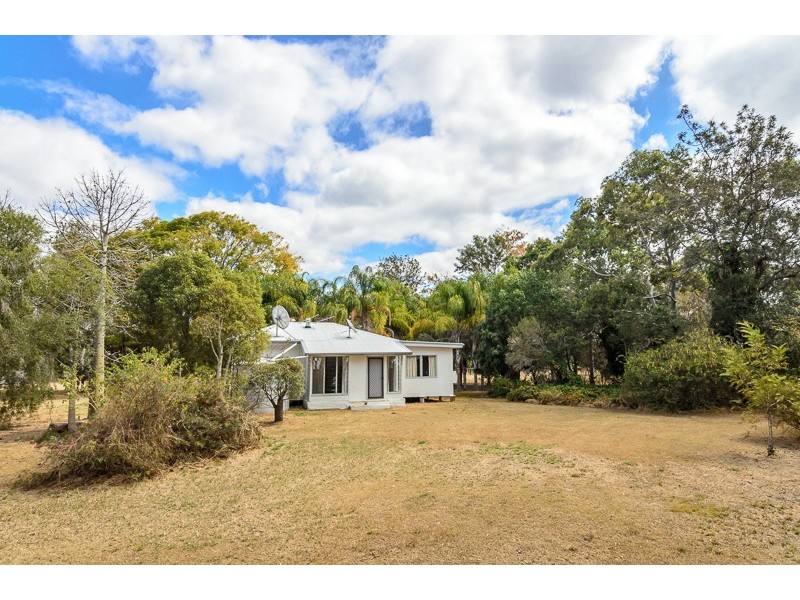 10 Gentle Annie Road, Nagoorin QLD 4680
