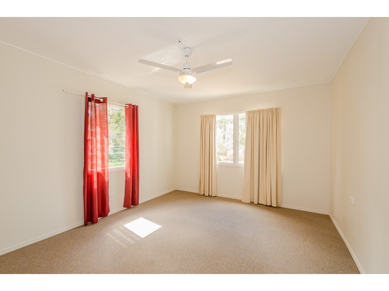 10 Gentle Annie Road, Nagoorin QLD 4680