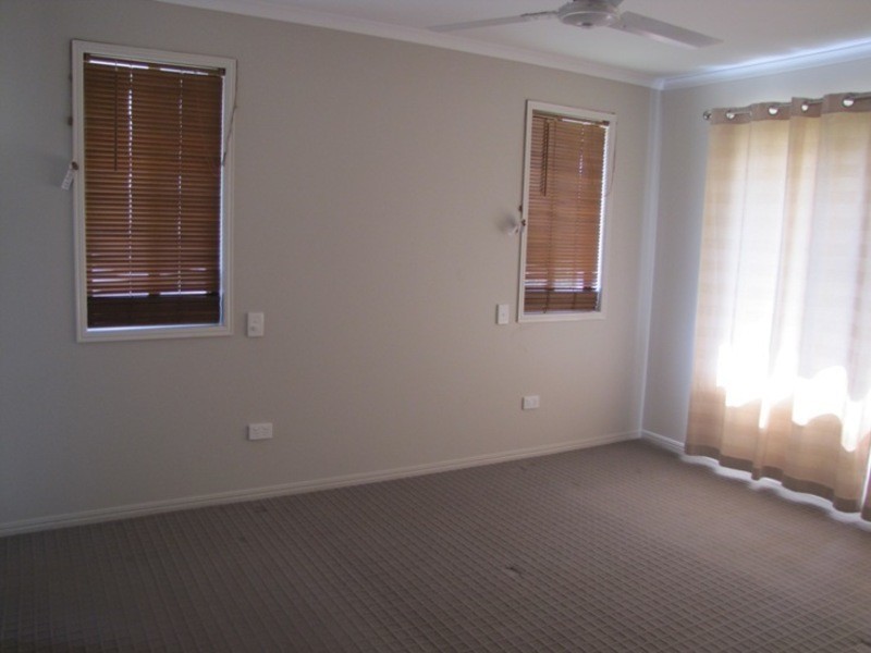 10 Sunpoint Way, Calliope QLD 4680