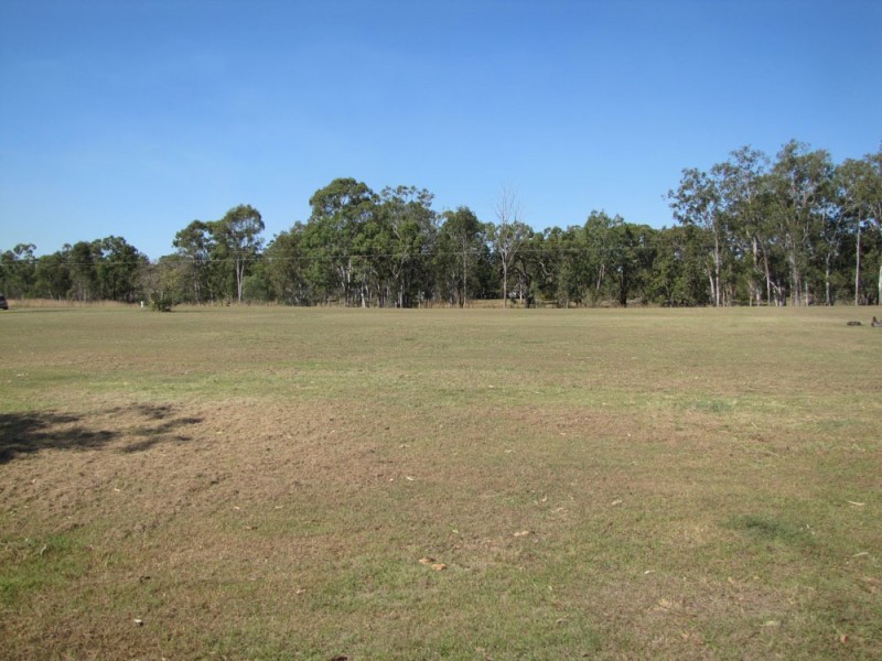 17 Lagoon Rd, Beecher QLD 4680