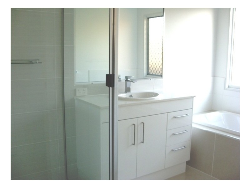 29 Bauhinia Street, Boyne Island QLD 4680