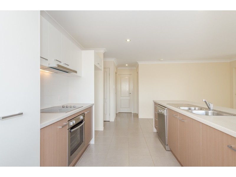 14 Canal Street, Calliope QLD 4680
