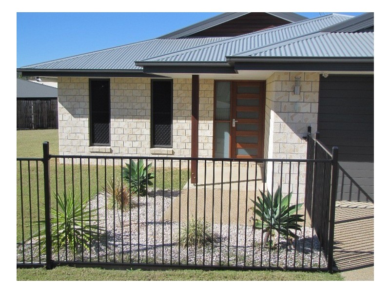 1 Central Avenue, Calliope QLD 4680