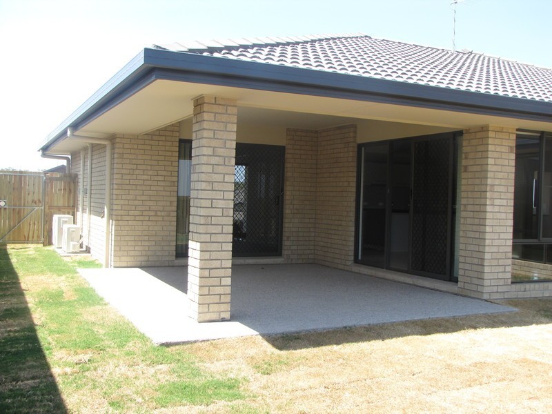 15 Woodward Avenue, Calliope QLD 4680