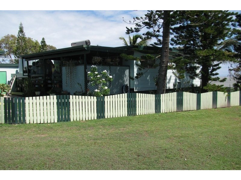 24 Pacific Avenue, Curtis Island QLD 4680