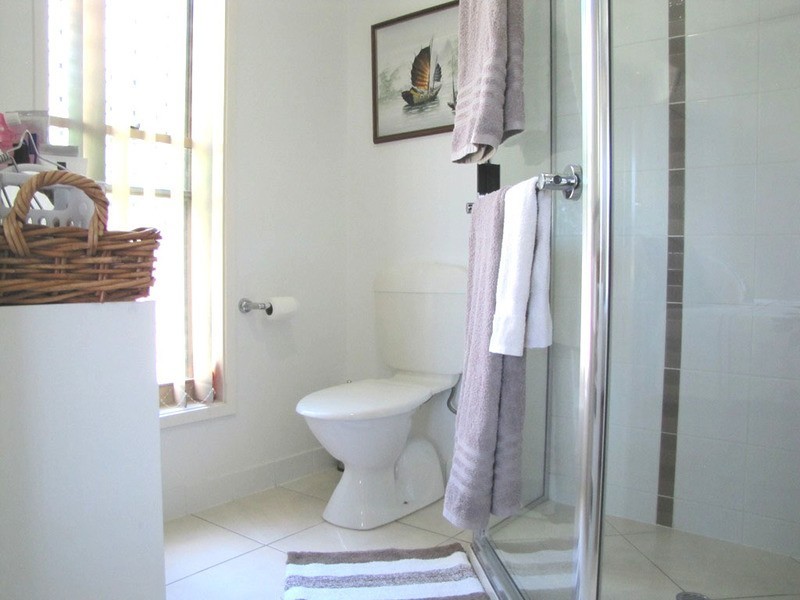 2 Sun Court, Calliope QLD 4680