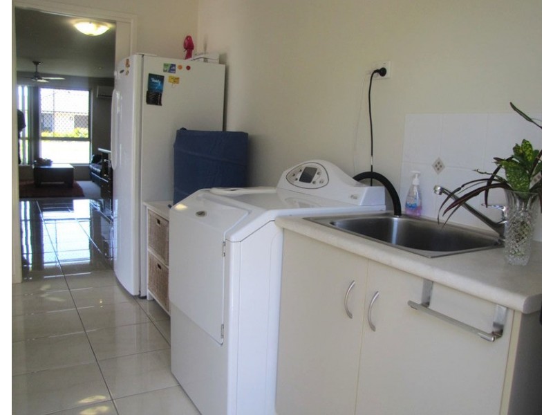 2 Sun Court, Calliope QLD 4680