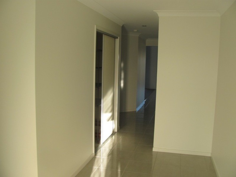 30 Woodward Avenue, Calliope QLD 4680