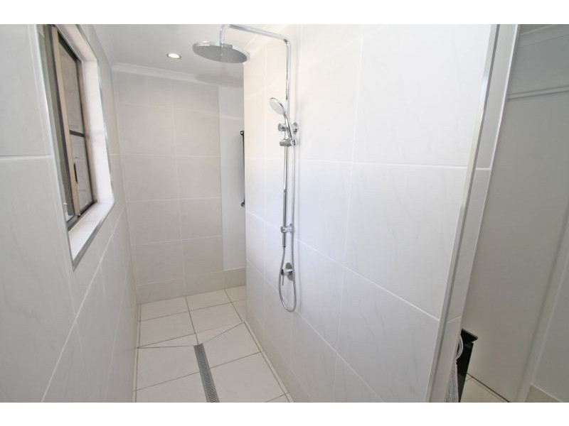 14 Saggitarius Ave, Calliope QLD 4680