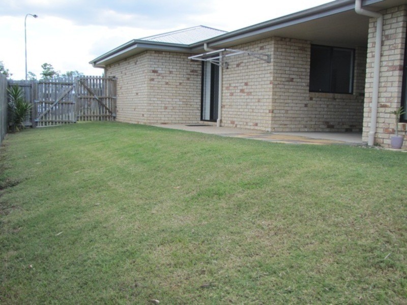 8 Mulligan Crescent, Calliope QLD 4680
