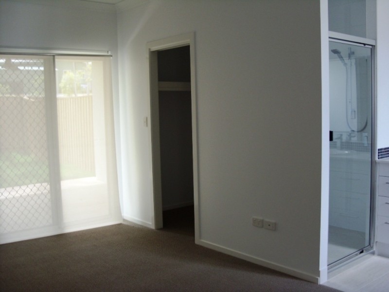 12 Sundowner Road, Clinton QLD 4680