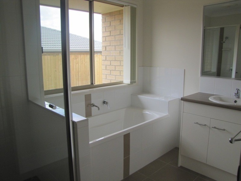 5 Fleet Street, Calliope QLD 4680