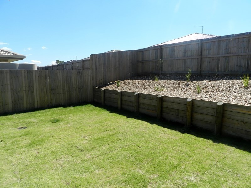 10 Fremont Street, Calliope QLD 4680