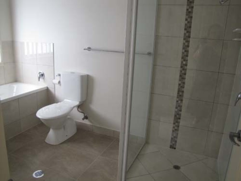 4 Beatle Parade, Calliope QLD 4680