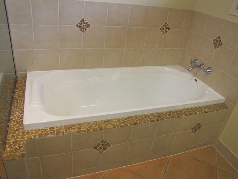 6 MORRIS AVENUE, Calliope QLD 4680