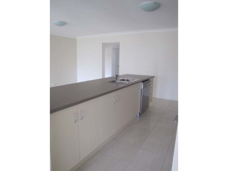 24 Beatle Parade, Calliope QLD 4680