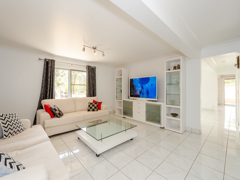 14 Saggitarius Street, Calliope QLD 4680