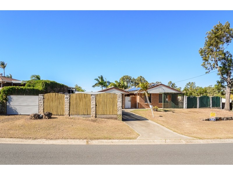 14 Edward Street, Boyne Island QLD 4680