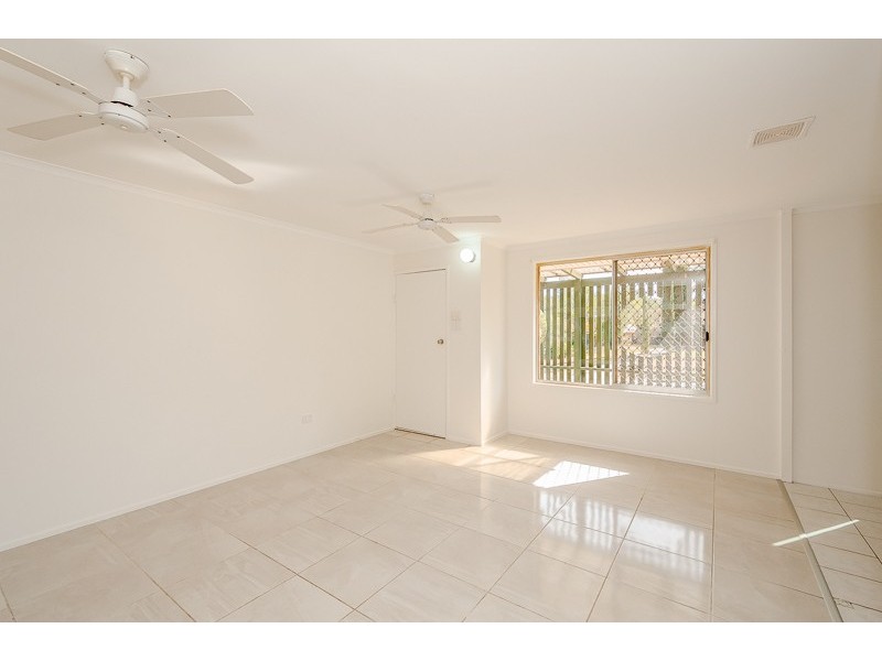 14 Edward Street, Boyne Island QLD 4680