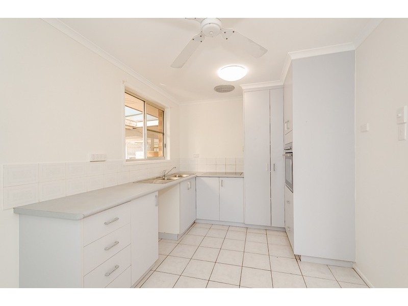 14 Edward Street, Boyne Island QLD 4680