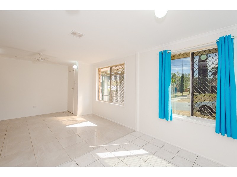 14 Edward Street, Boyne Island QLD 4680