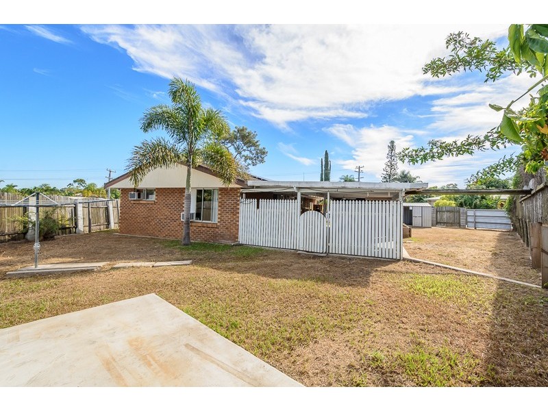 14 Edward Street, Boyne Island QLD 4680