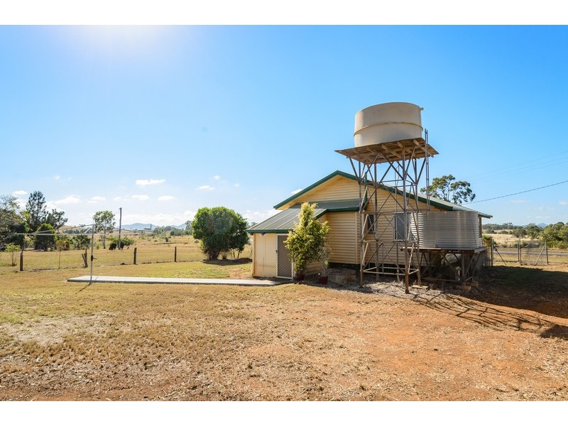 532 Mount Larcom – Bracewell Road, Mount Larcom QLD 4695